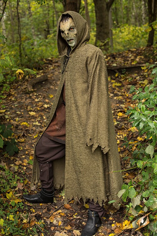 Azog Robe
